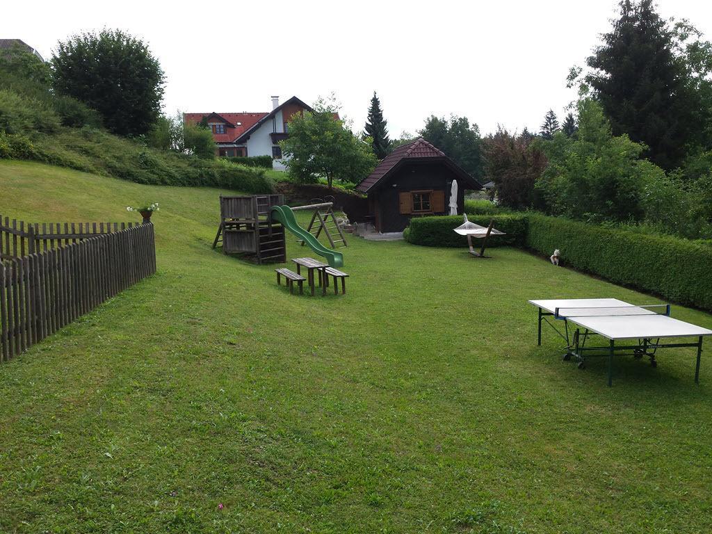 Apartamento Haus Daniela Drobollach am Faakersee Habitación foto